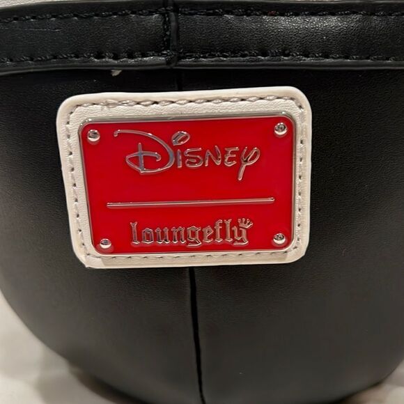 Loungefly X Disney Mickey Mouse Hot Cocoa Mug Crossbody Holiday SCENTED NWT - Picture 6 of 9